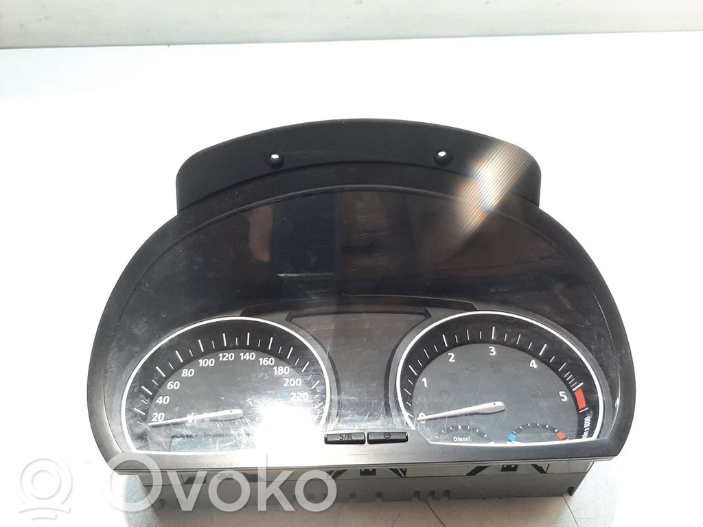 BMW X3 E83 Speedometer (instrument cluster) 