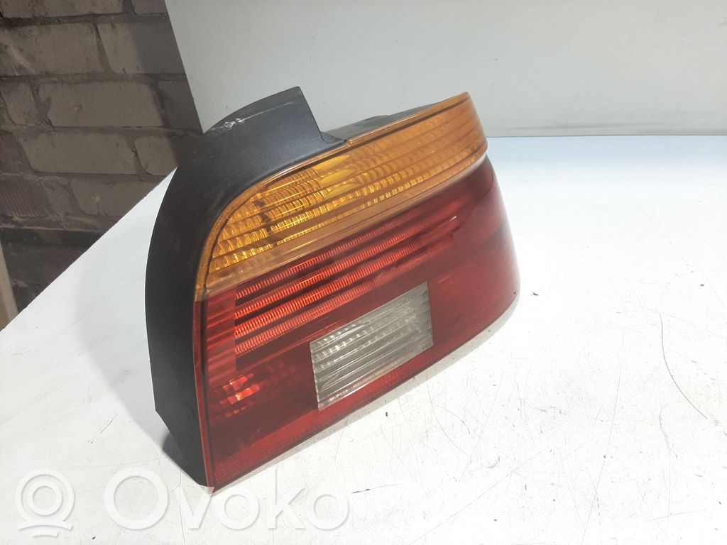Rear/tail lights
