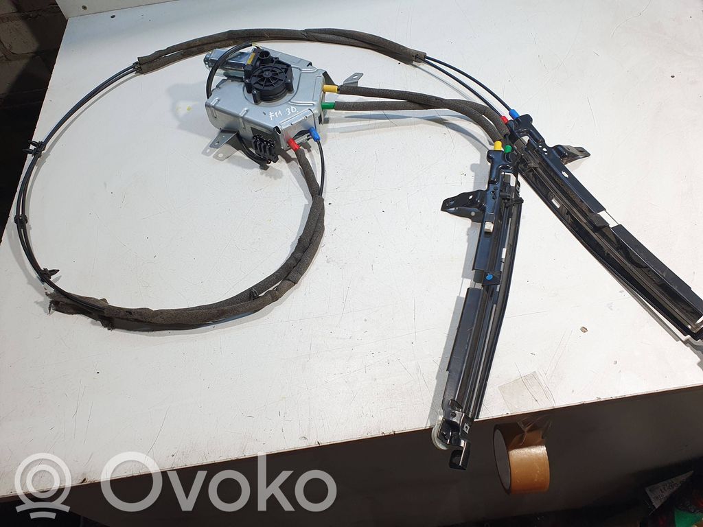 BMW 5 F10 F11 Curtain motor 