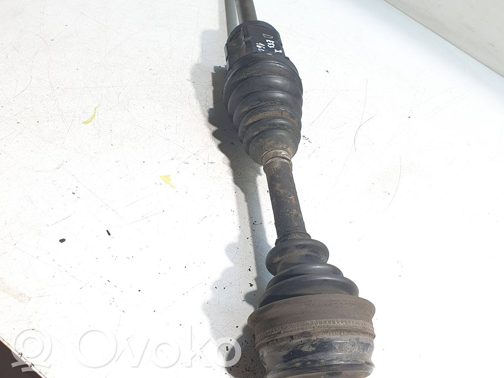 Etuvetoakseli   750500405