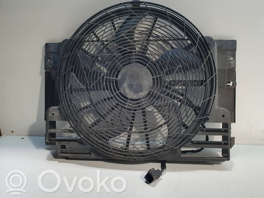BMW X5 E53 Elektrinis radiatorių ventiliatorius 