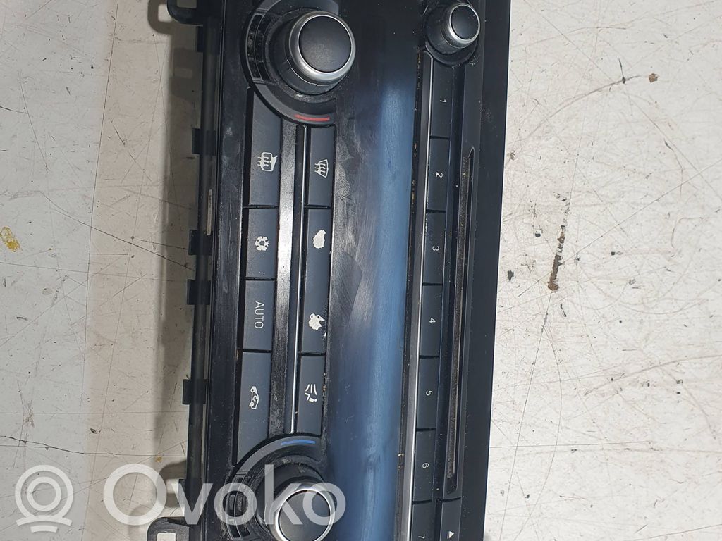Panel klimatyzacji   9233679,900253510012,79546231,C456697