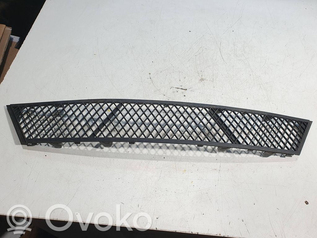 BMW 5 GT F07 Kratka dolna zderzaka przedniego 