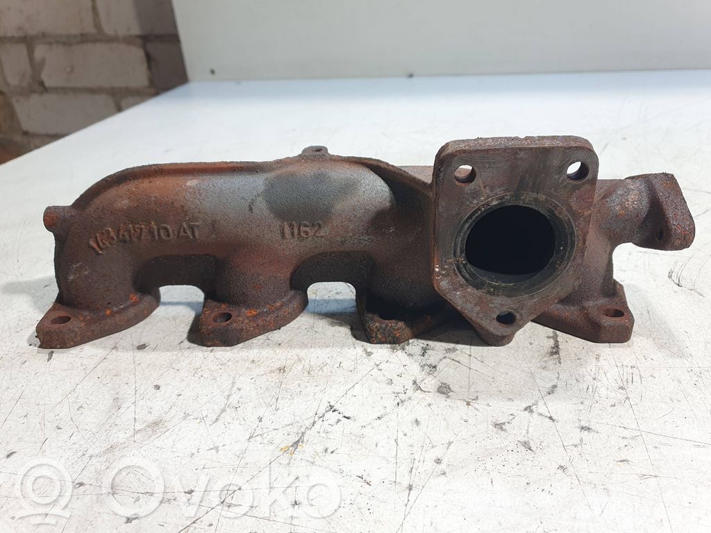 Exhaust manifold   7797389