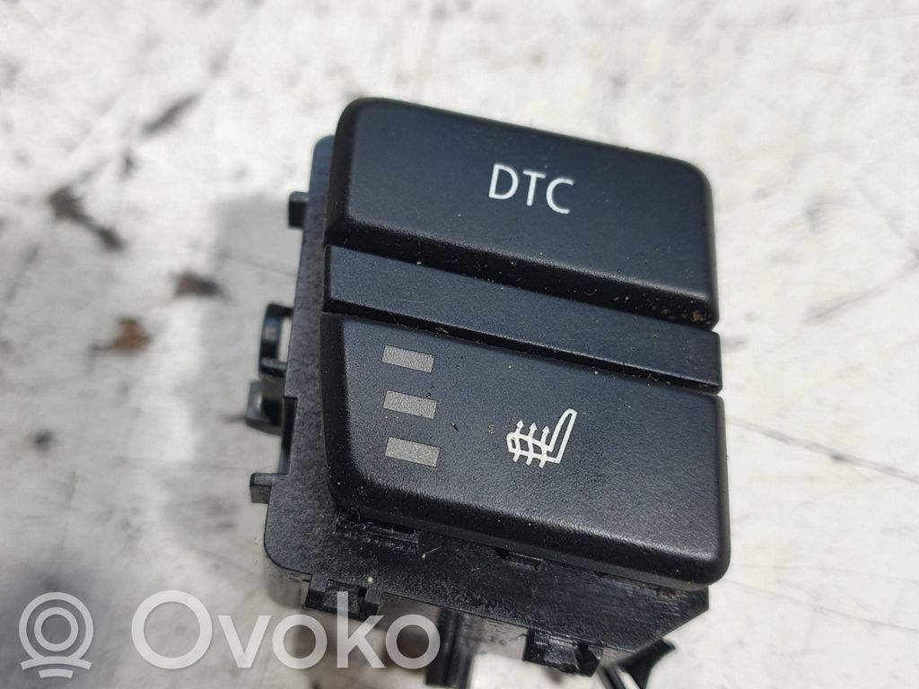 BMW 5 E60 E61 Seat heating switch 
