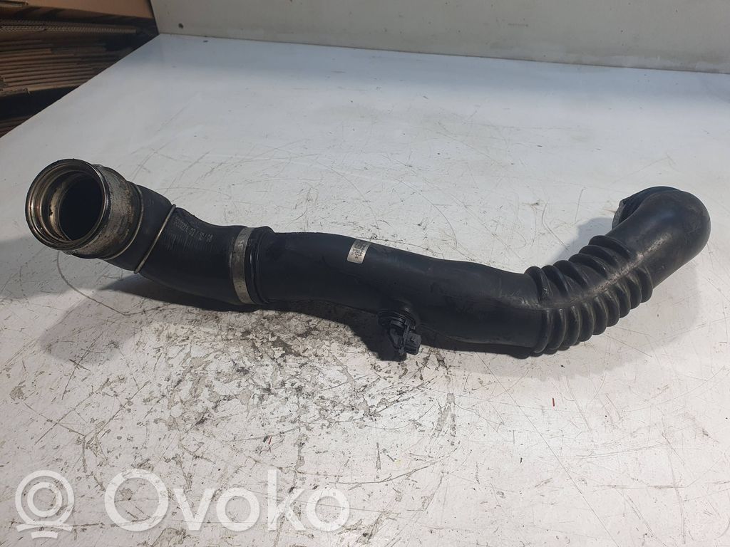 BMW 3 E90 E91 Intercooler hose/pipe 
