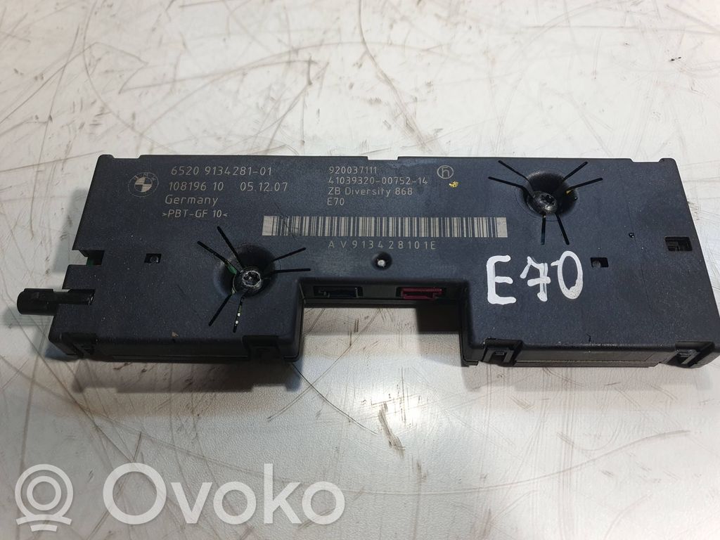 BMW X5 E70 Antenos stiprintuvas 