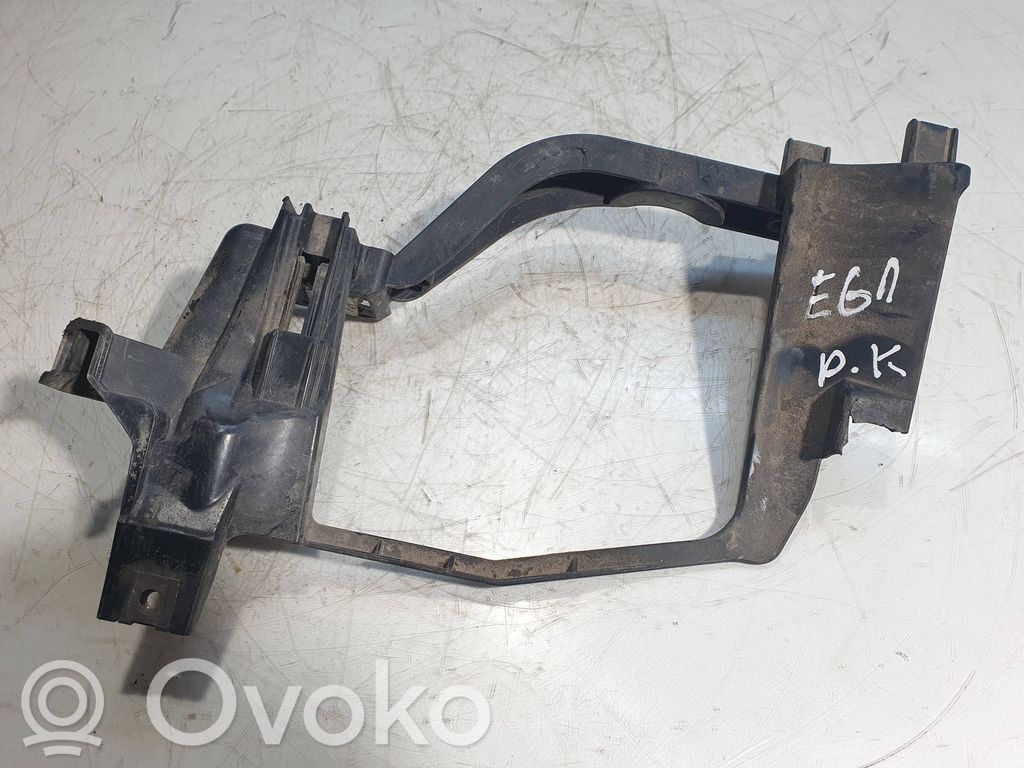 BMW 5 E60 E61 Headlight/headlamp mounting bracket 