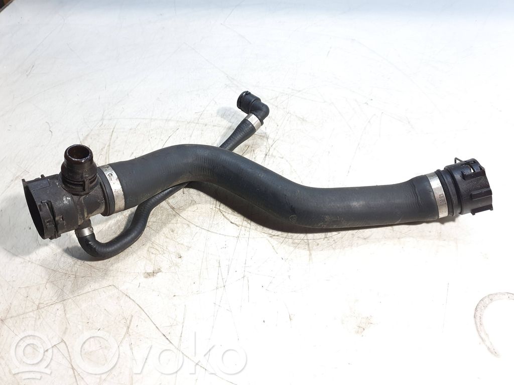 BMW 3 E90 E91 Engine coolant pipe/hose 