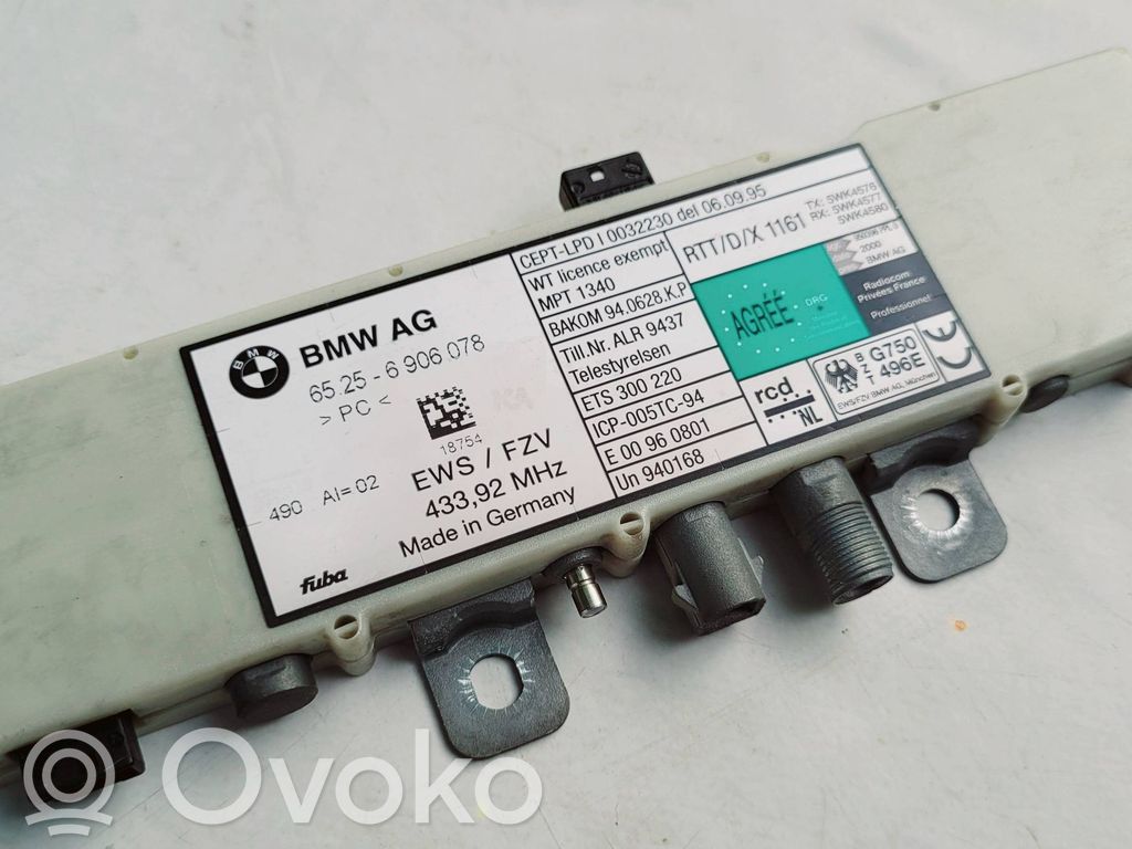 BMW 5 E39 Antenos stiprintuvas 