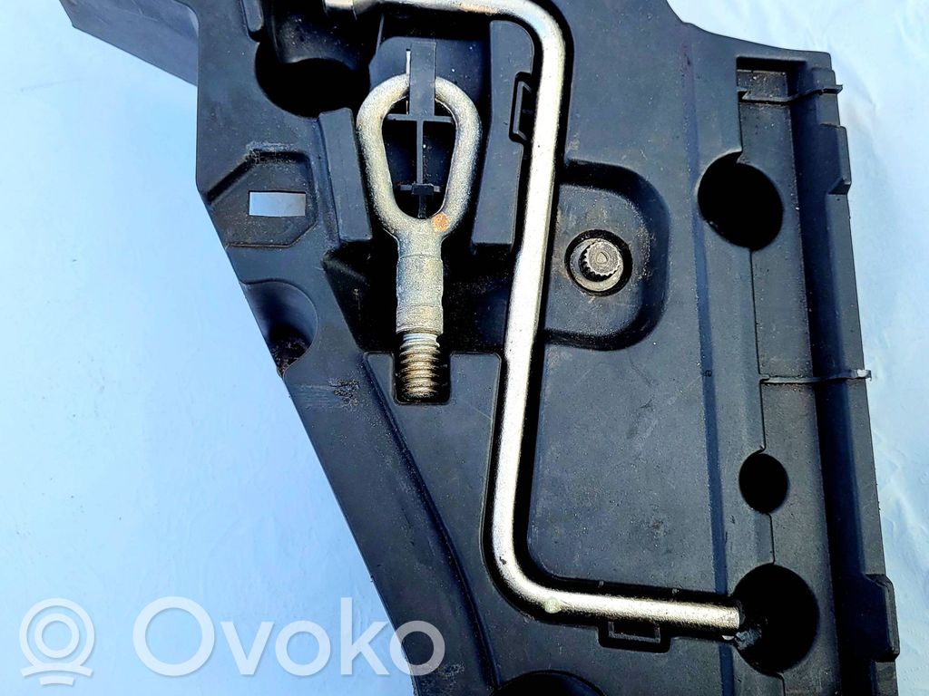 Įrankių komplektas