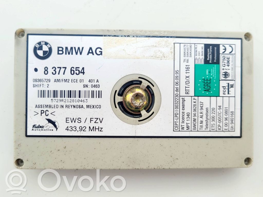 Antenna control unit   8377654,09365729,5729R212810463