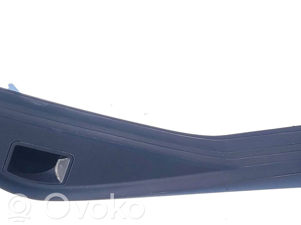 BMW 3 E46 Moldura protectora del borde trasero 