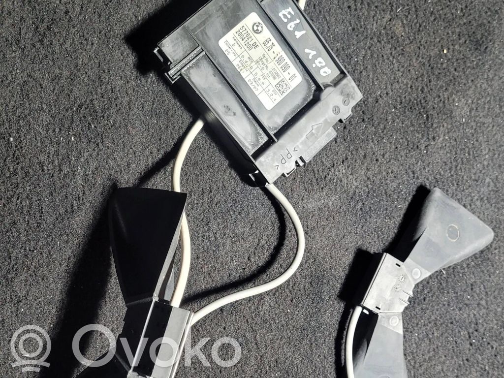 BMW 5 E60 E61 Kiti valdymo blokai/ moduliai 