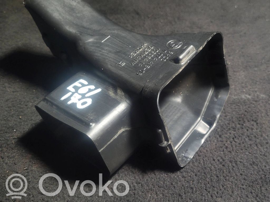 BMW 5 E60 E61 Ohjaamon sisäilman ilmakanava 