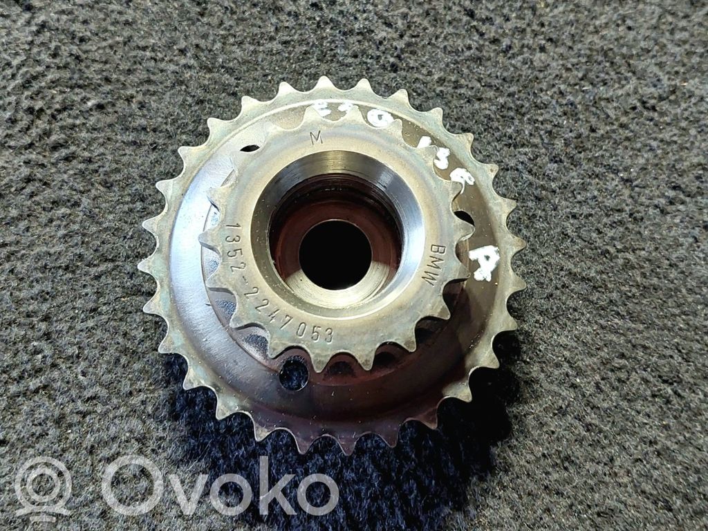 BMW 3 E46 Fuel pump gear (pulley) 