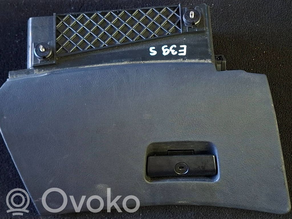 Glove box set