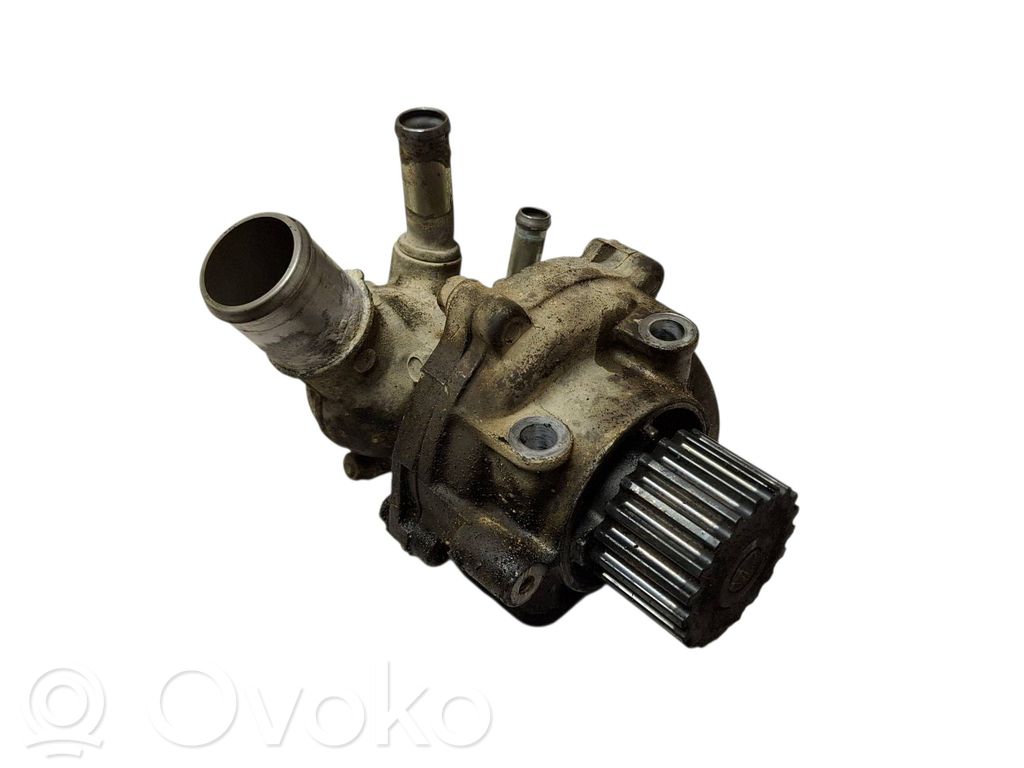 Mazda 323 F Pompe de circulation d'eau 