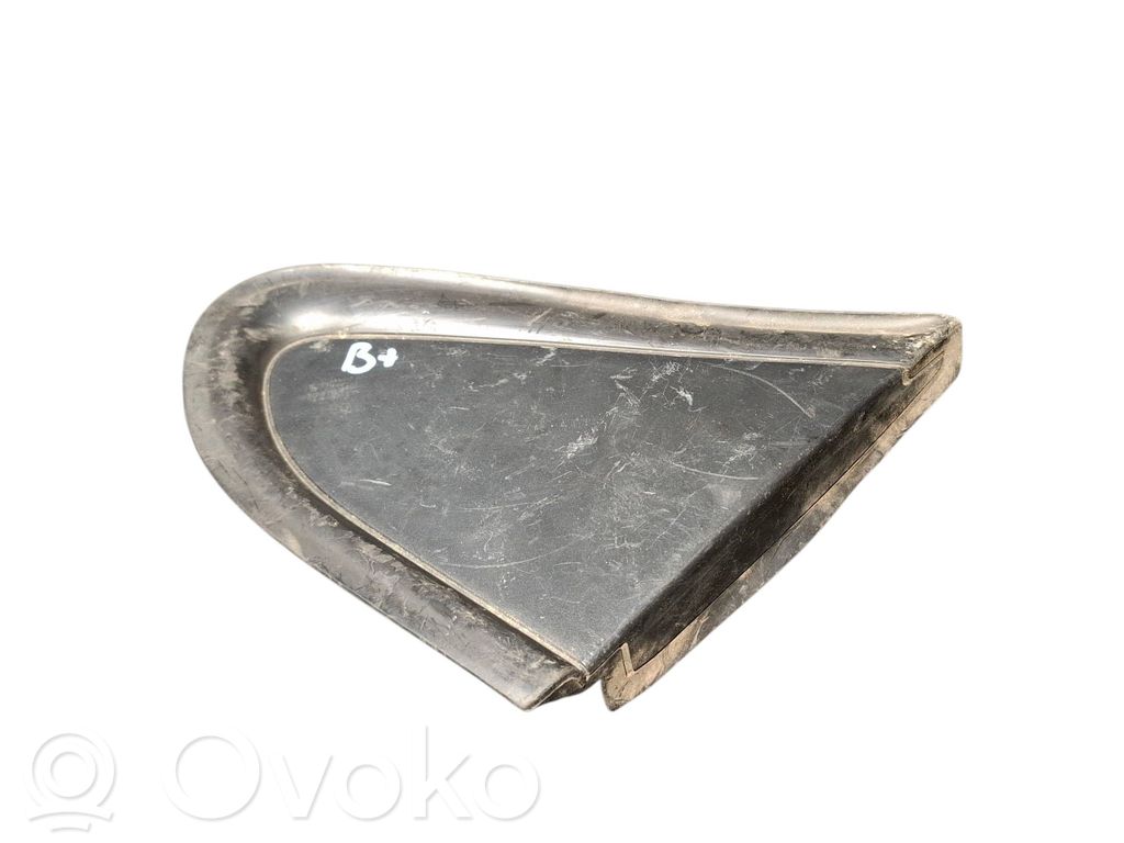 Opel Meriva B Panel wykończeniowy błotnika 