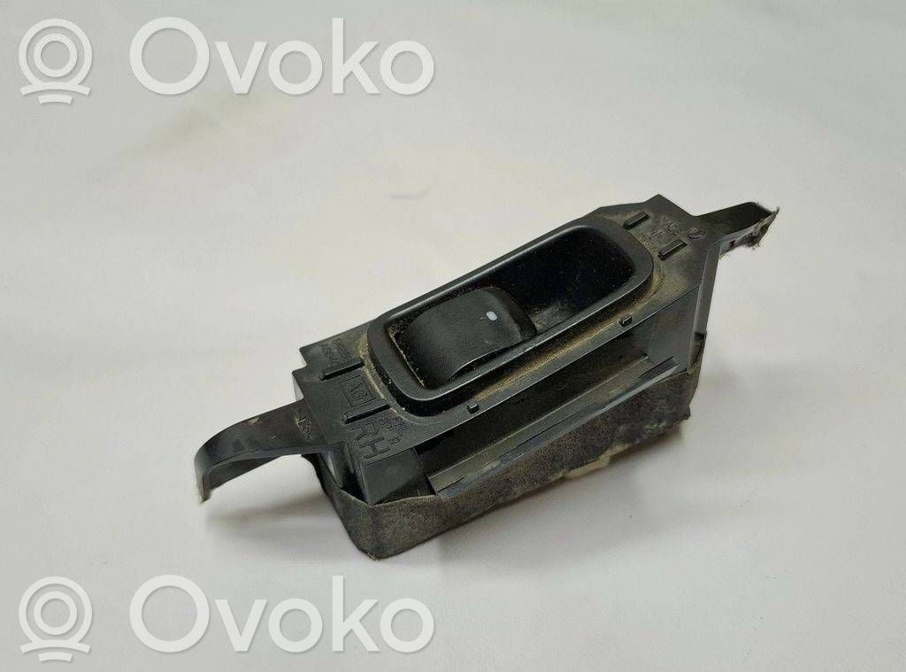 Electric window control switch   R200