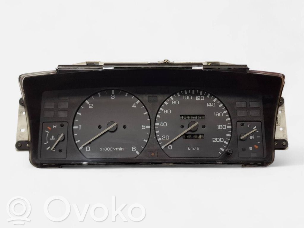 Land Rover Discovery Licznik / Prędkościomierz 