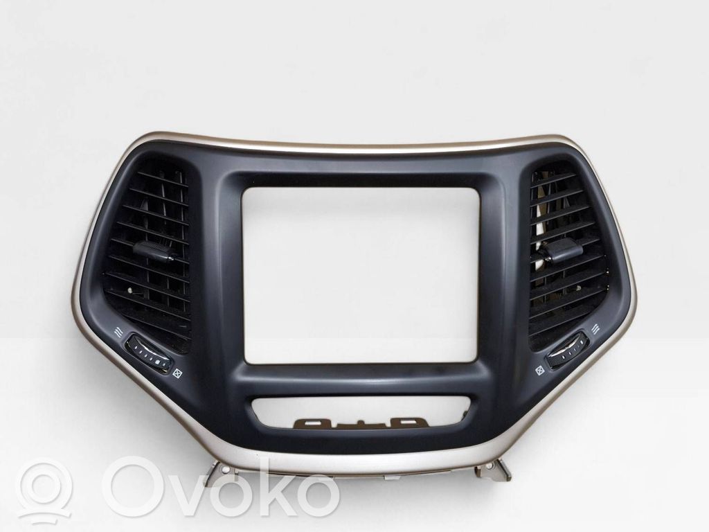 Jeep Cherokee KL Radion/GPS-laitteen pääyksikön kehys 