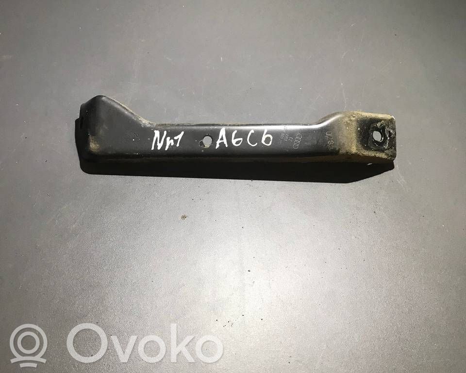 Radiator support slam panel bracket   4F0809891