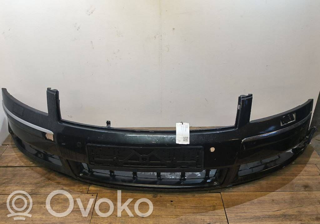 Priekinis bamperis   4E0807242A