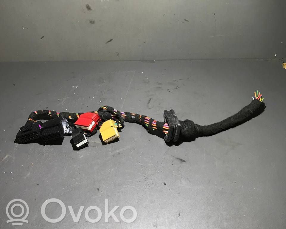 Audi A4 S4 B8 8K Wiązka świec 