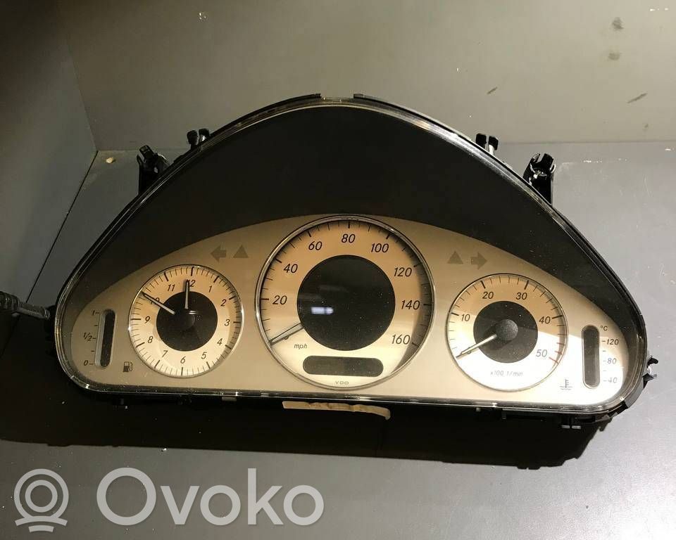 Mercedes-Benz E W211 Speedometer (instrument cluster) 
