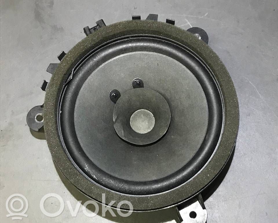 Volvo V50 Głośnik drzwi przednich 