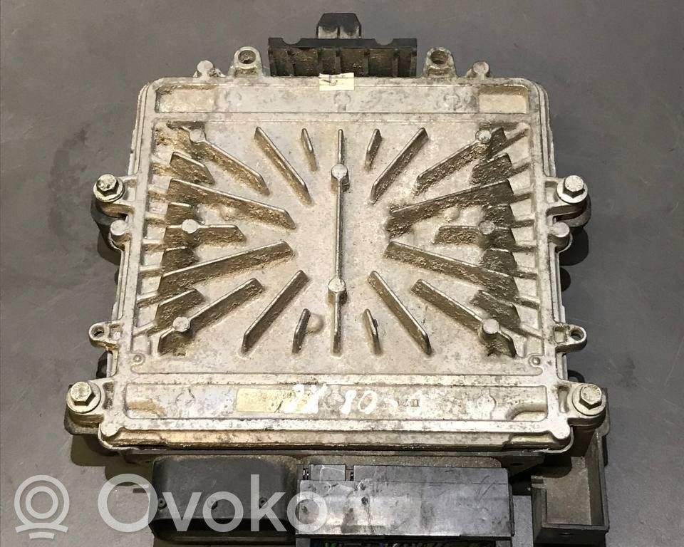 Engine control unit/module   30785100AB,1039S18372,0281012765