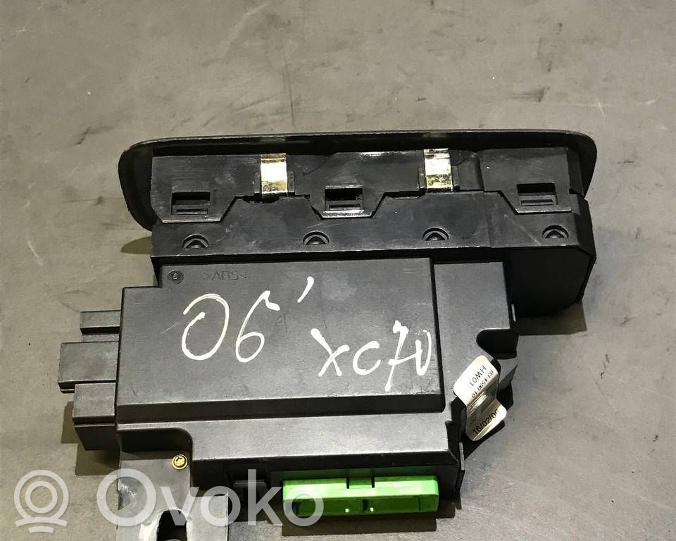 Volvo XC70 Electric window control switch 