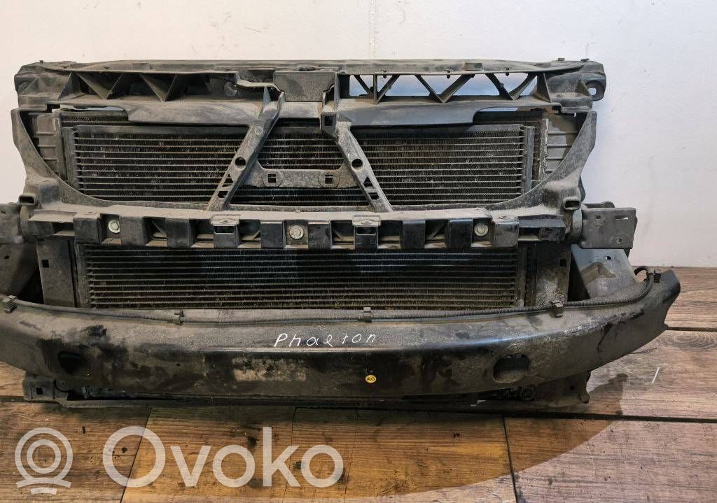 Volkswagen Phaeton Pannello di supporto del radiatore 