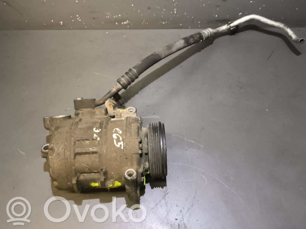 BMW 5 E60 E61 Ilmastointilaitteen kompressorin pumppu (A/C) 
