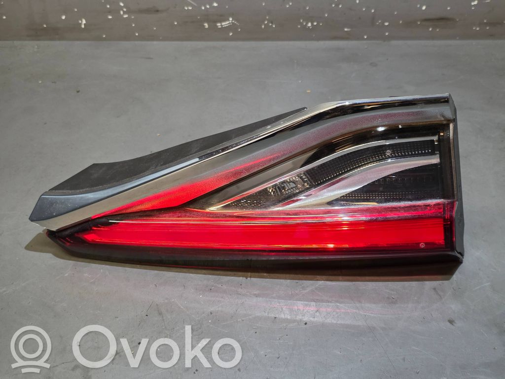 Toyota Corolla E210 E21 Takaluukun takavalot 