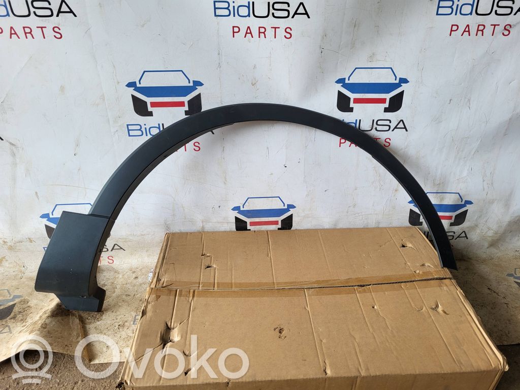 Ford Explorer V Front arch trim 