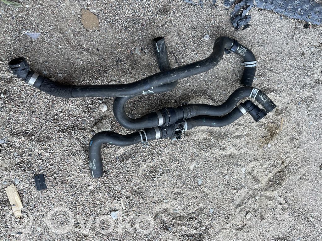 Volvo XC40 Rura / Wąż dolotowy powietrza 