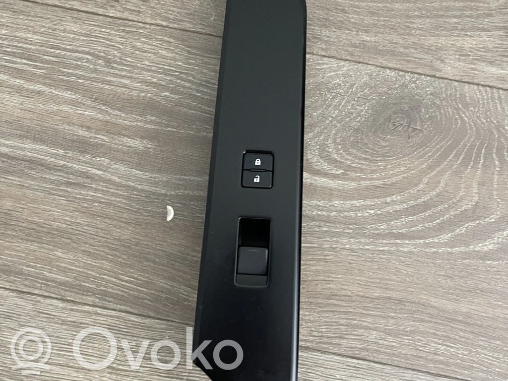 Lexus UX Electric window control switch 
