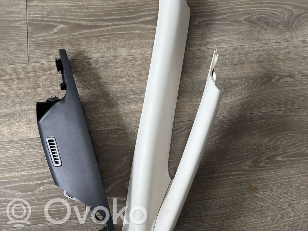 Ford Galaxy Kita salono detalė 
