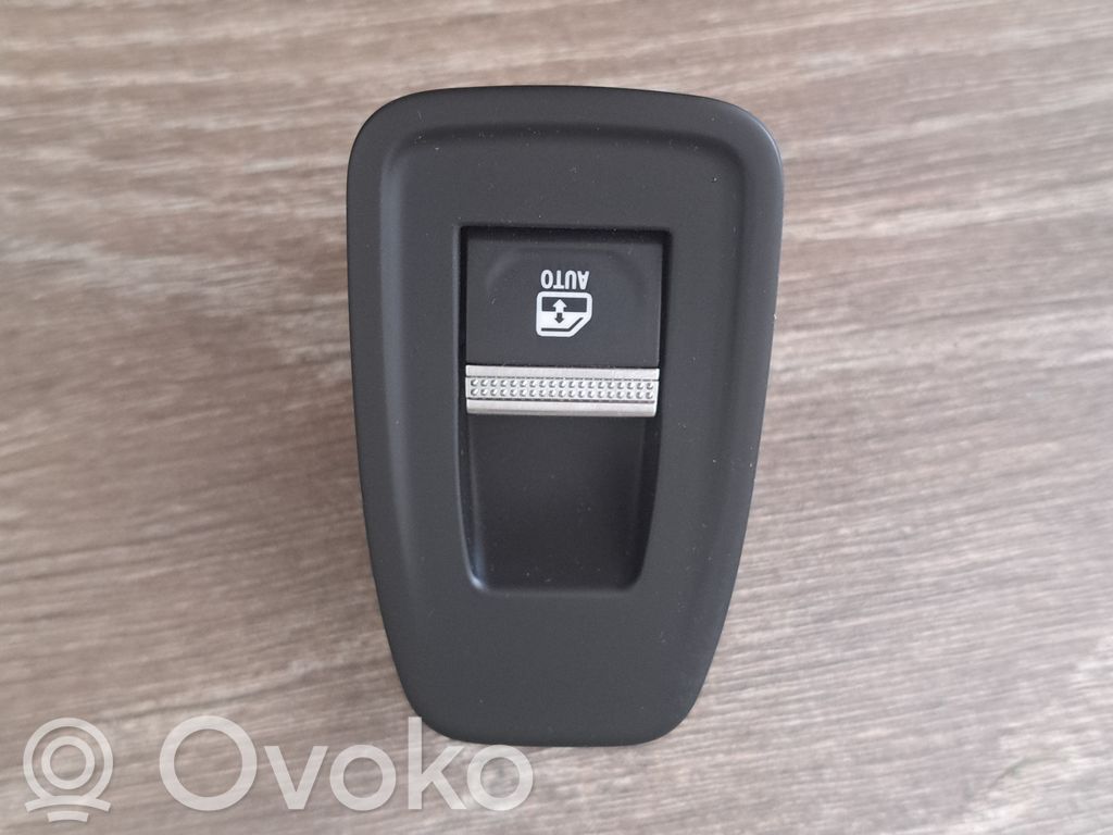 Renault Megane E-Tech Electric window control switch 