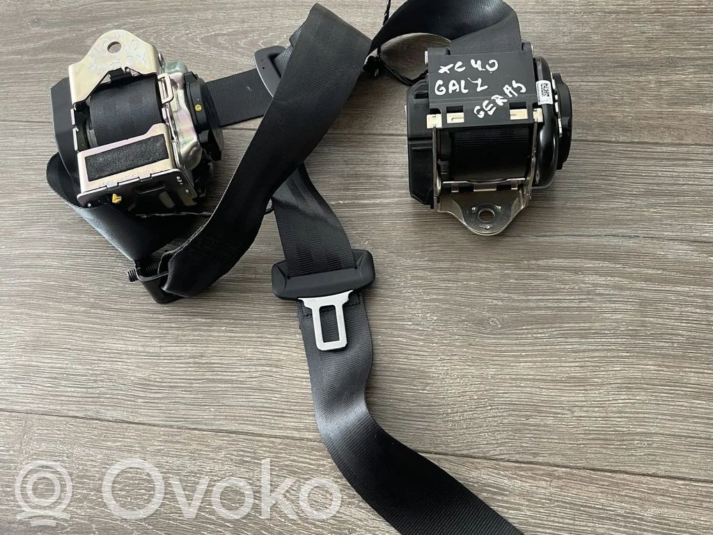 Volvo XC40 Set centuri de siguranță 