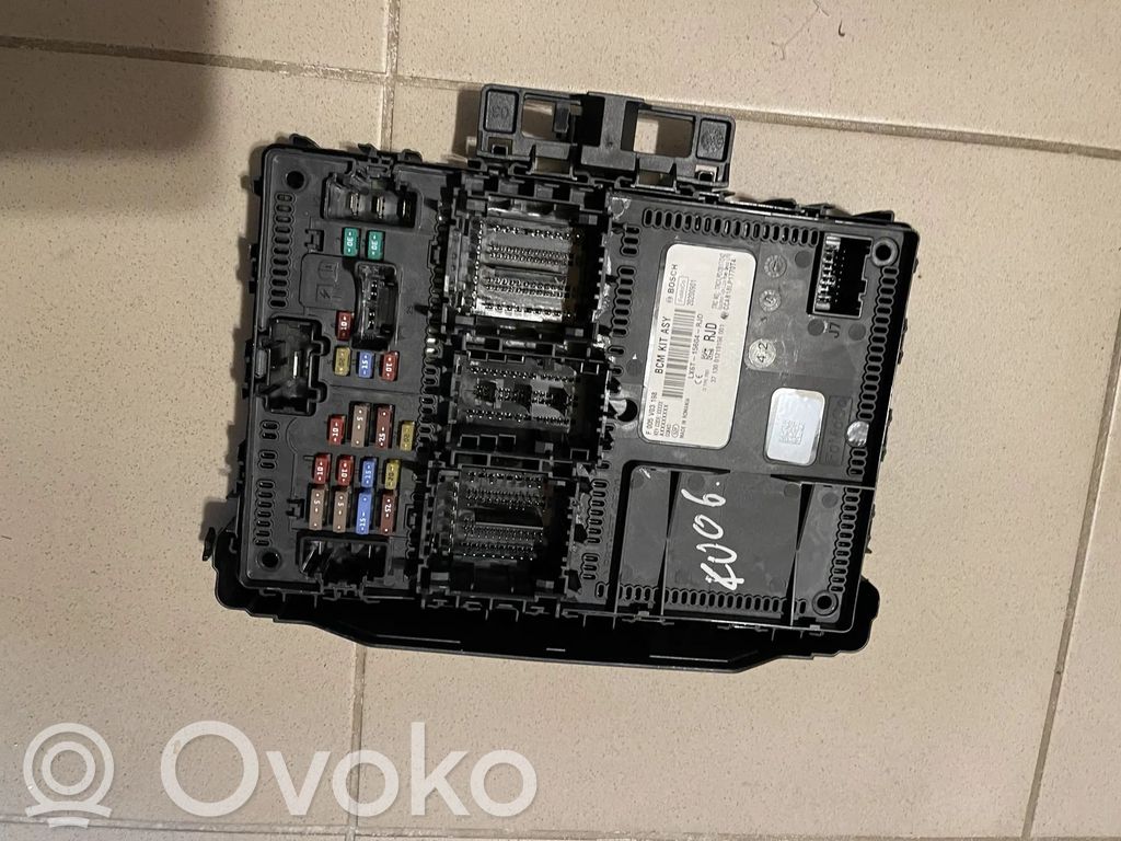Ford Focus Módulo de fusible 