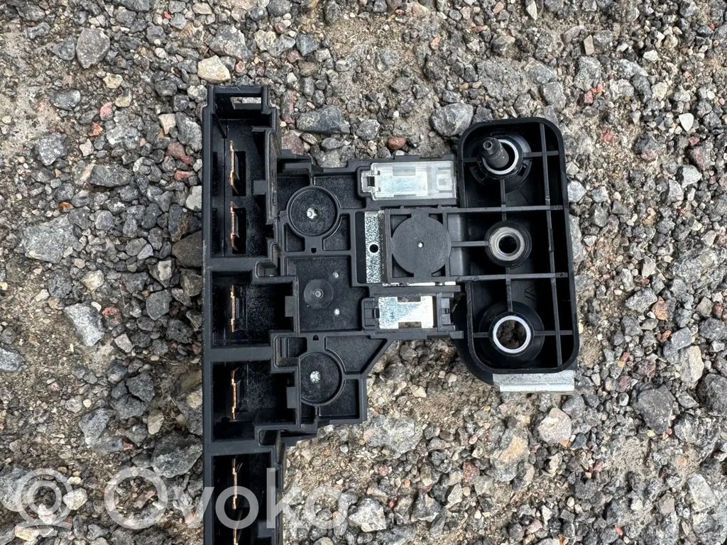 Renault Captur II Sonstige Geräte 
