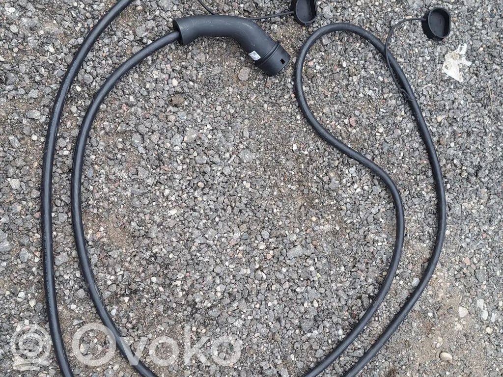 Renault Megane E-Tech Sähköauton latauskaapeli 