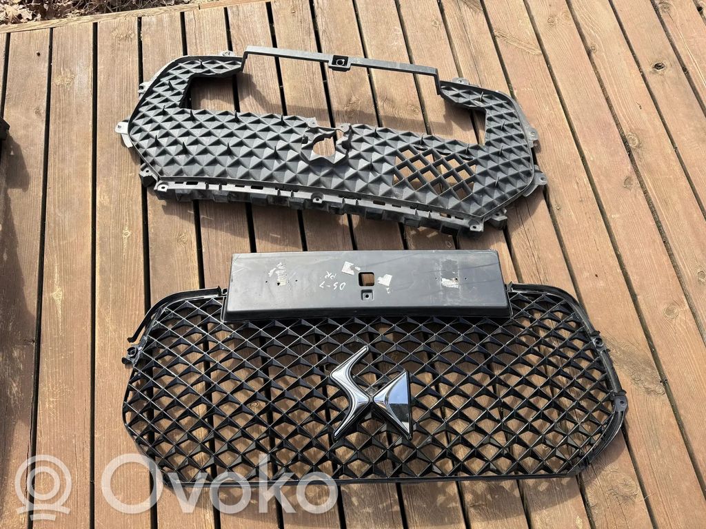 DS Automobiles 7 Crossback Kulmapaneelin paineventtiili 