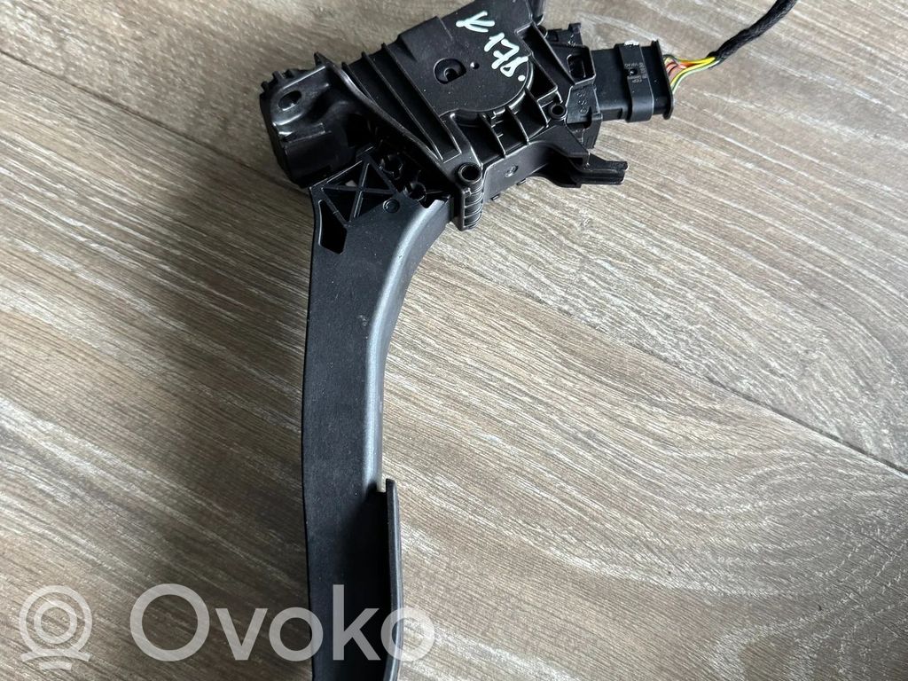 Audi Q4 e-tron Kaasupoljin 
