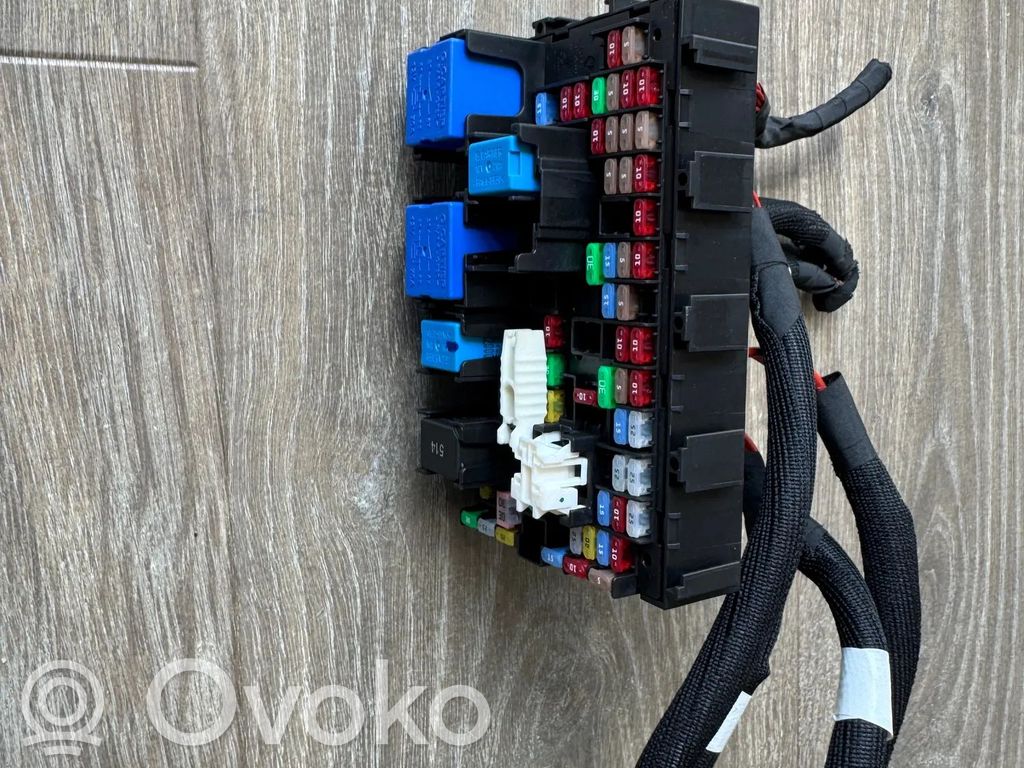 Renault Symbioz Ramka / Moduł bezpieczników 