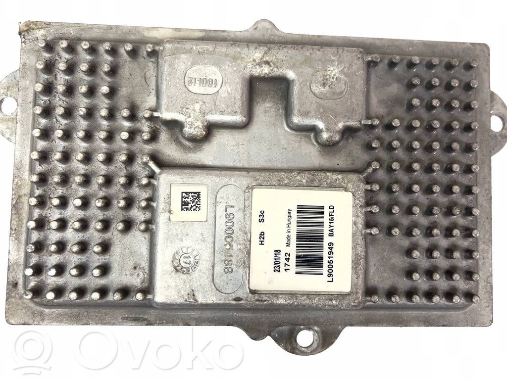 Cadillac Escalade IV Spannungswandler Wechselrichter Inverter 