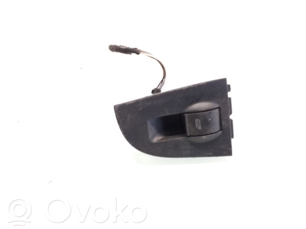 Electric window control switch   4B1959522